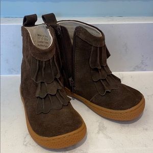 Livie and Luca Brown boot